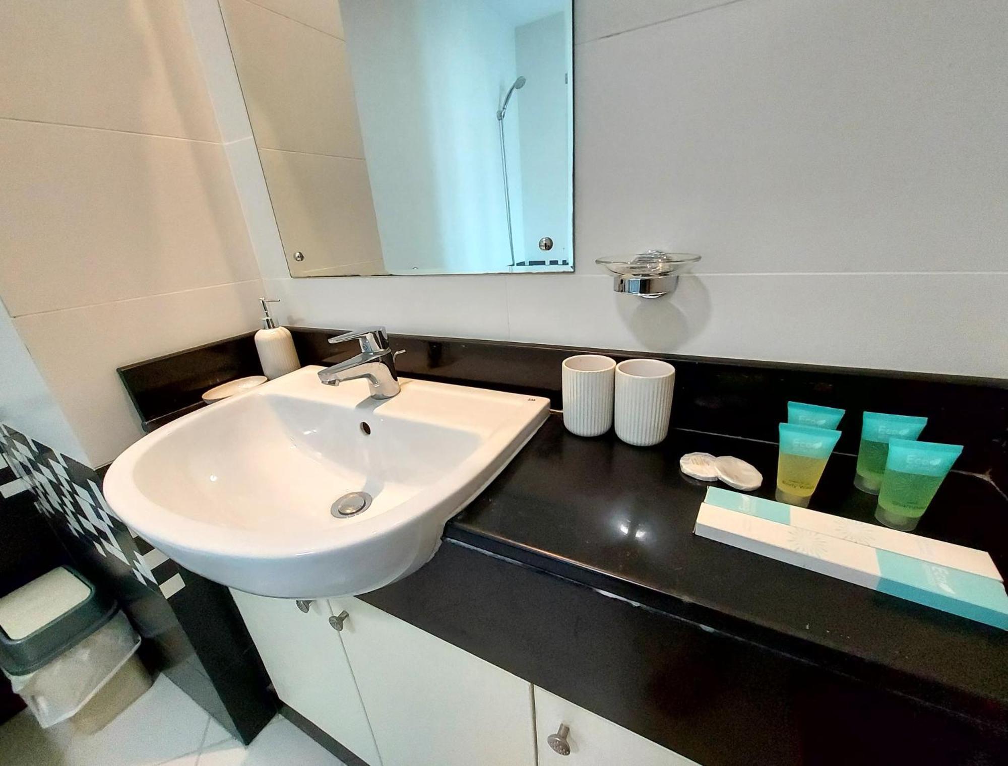 Harf2102 Os 2br In Alreem Island Apartment Abu Dhabi